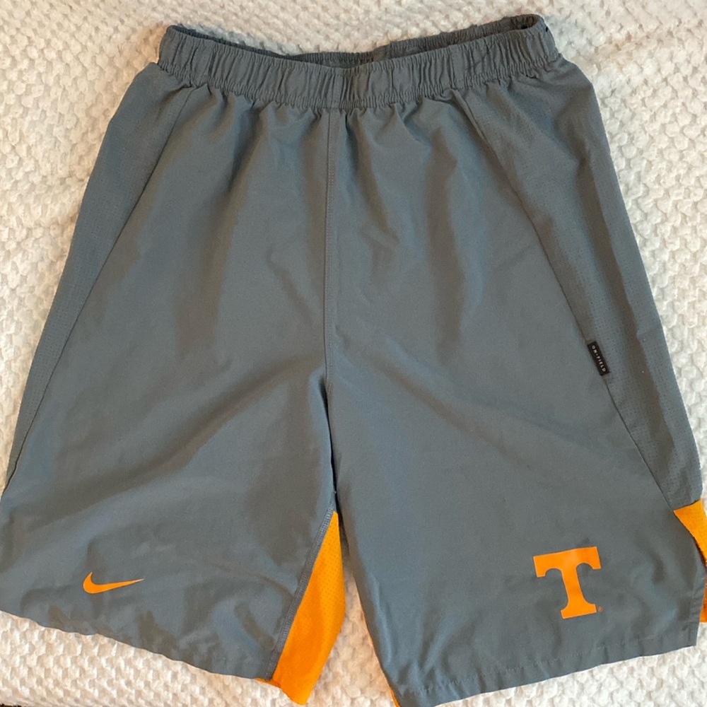 Nike Tennessee men’s shorts